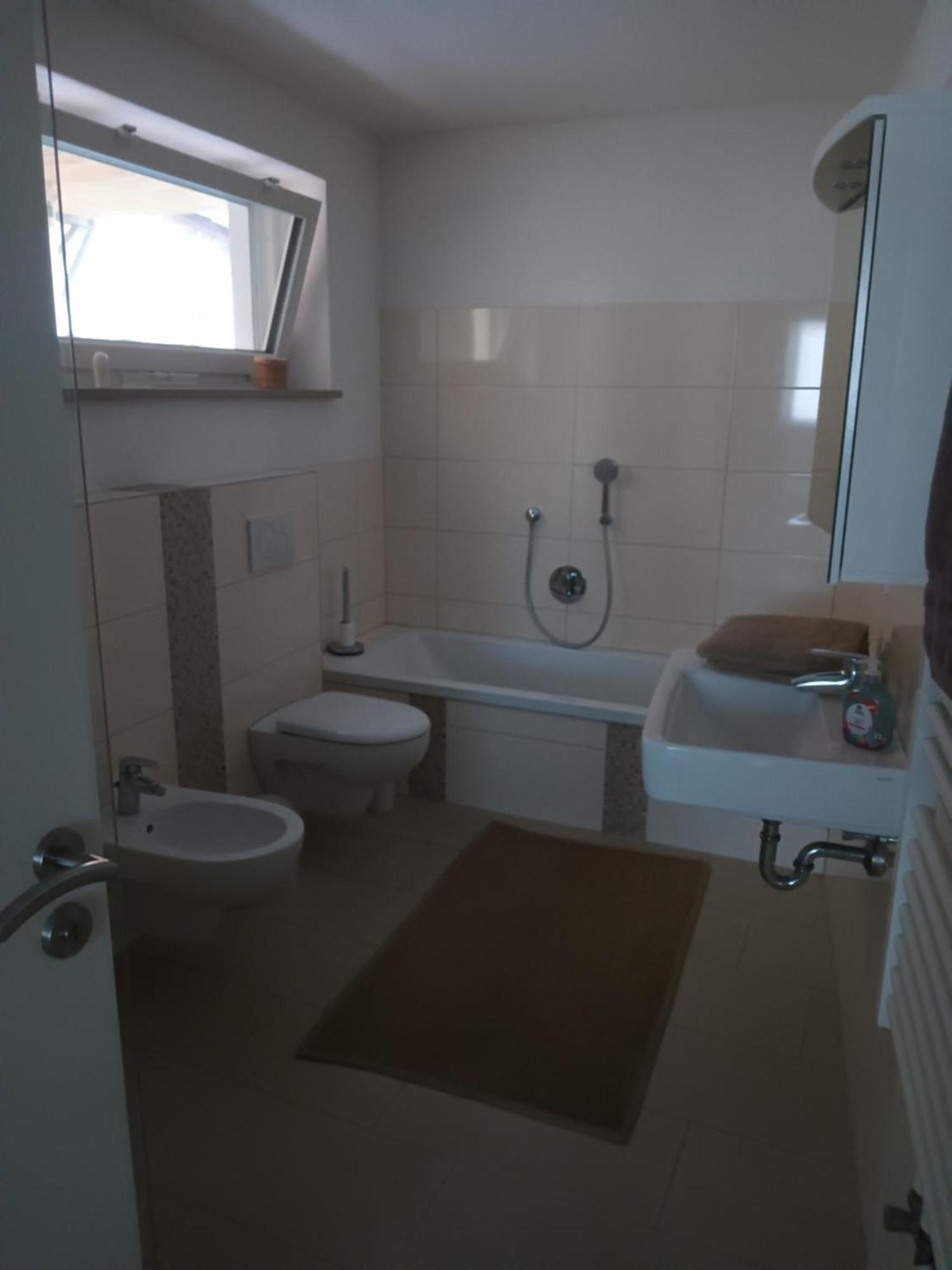 Cityzimmer Eltmann Exteriör bild