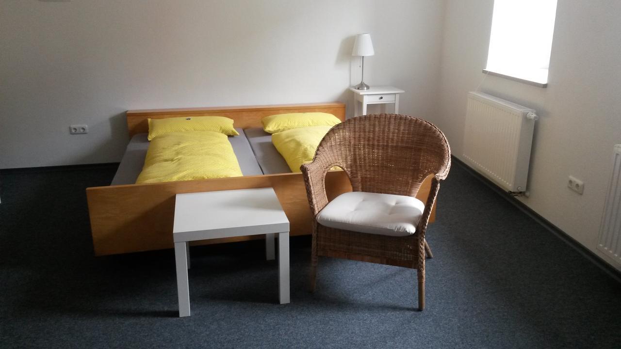 Cityzimmer Eltmann Exteriör bild
