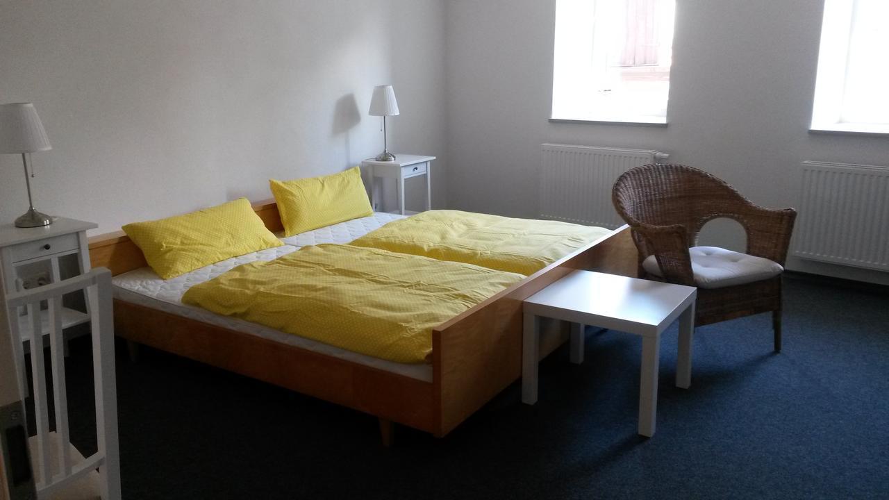 Cityzimmer Eltmann Exteriör bild